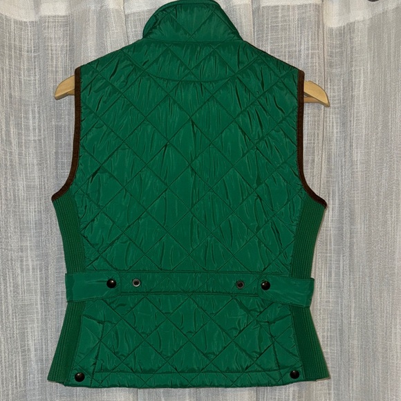 Ralph Lauren | Kelly Green Quilted Vest with Embroidered Crest Suede - Picture 6 of 7